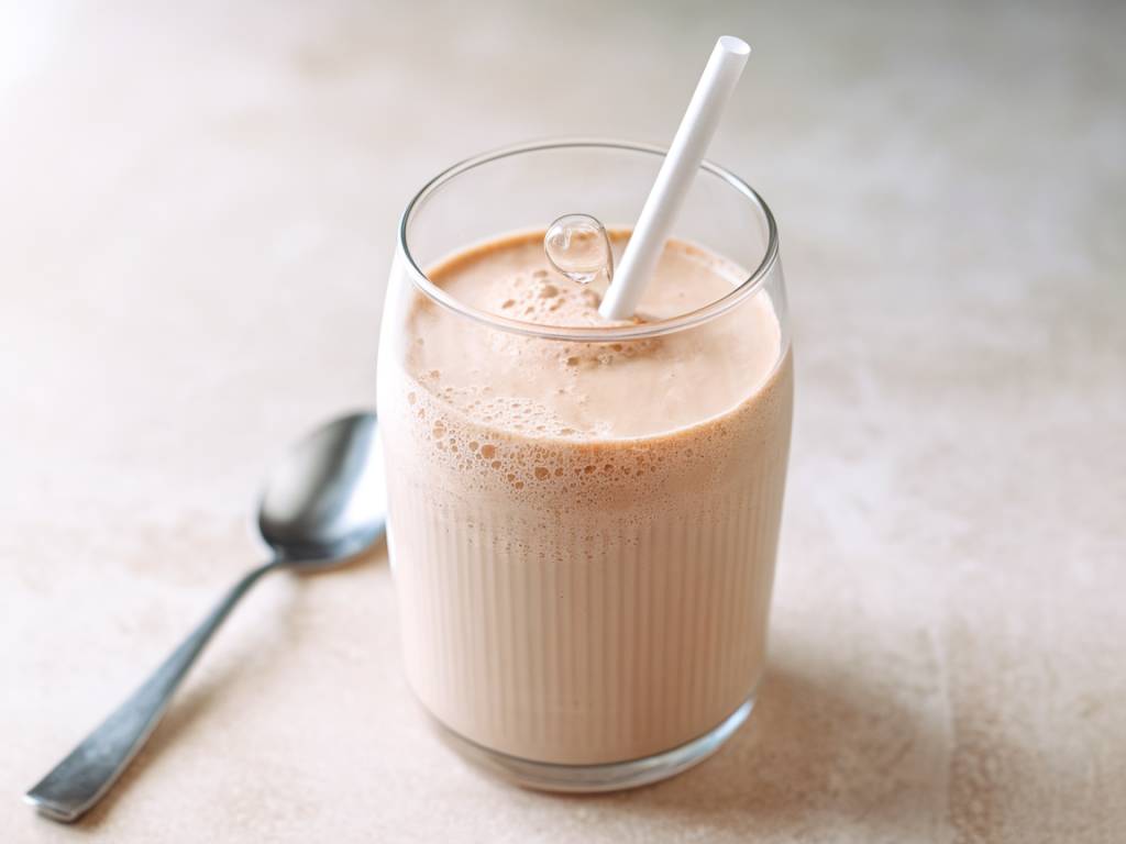 "Whey et digestion : comment éviter les ballonnements et inconforts intestinaux"